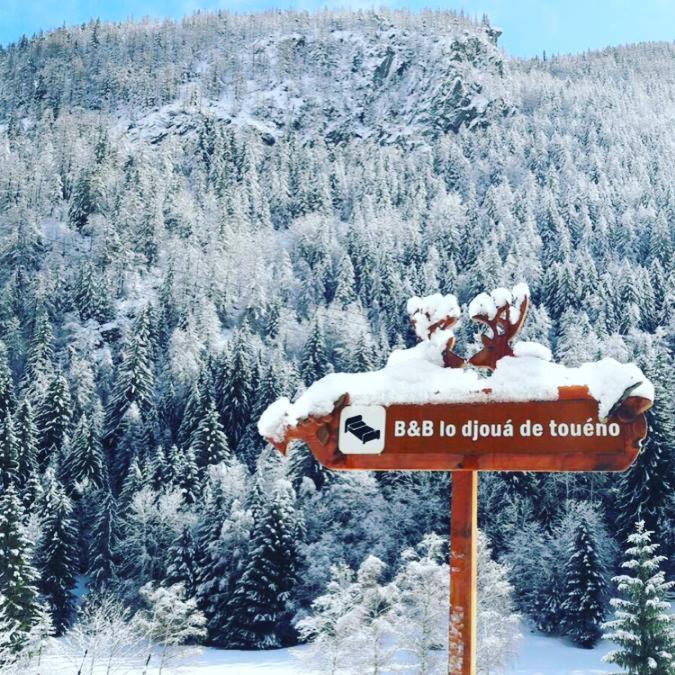 B&B Lo Djoua De Toueno Arvier Exterior foto